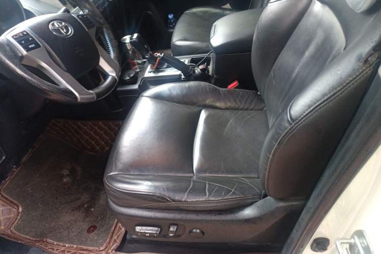 Used Toyota Prado 2014 2.7L Automatic Standard Edition
