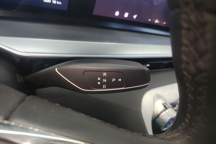 Used EXEED Stellar C-DM 2025 100 Long-Range Plus Two-Wheel Drive
