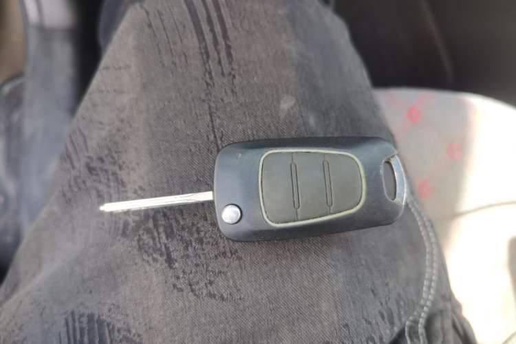 Used Kia Sportage R 2012 2.0L Automatic Two-Wheel Drive GL Trim
