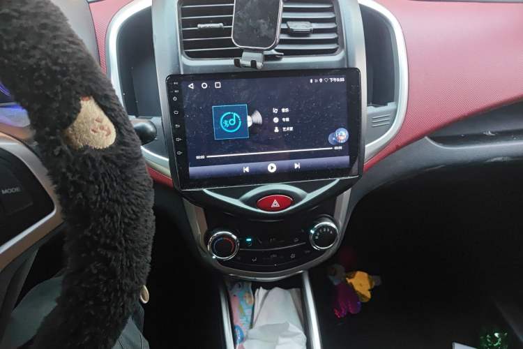 Used CHANGAN Benni 2015 1.4L IMT Prestige Model China V Standard
