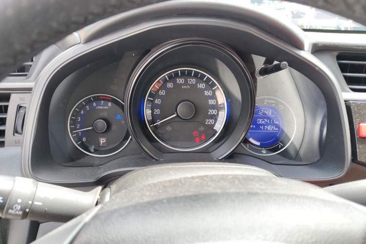 Used Honda Fit 2016 1.5L LXS CVT Comfort Sunroof Version Instrument Cluster