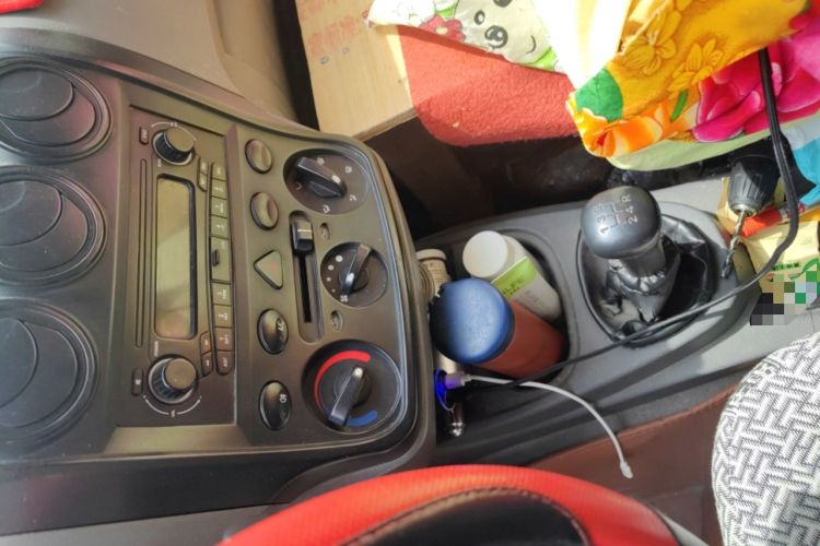 Used Wuling Hongguang 2014 1.5L Base Version
