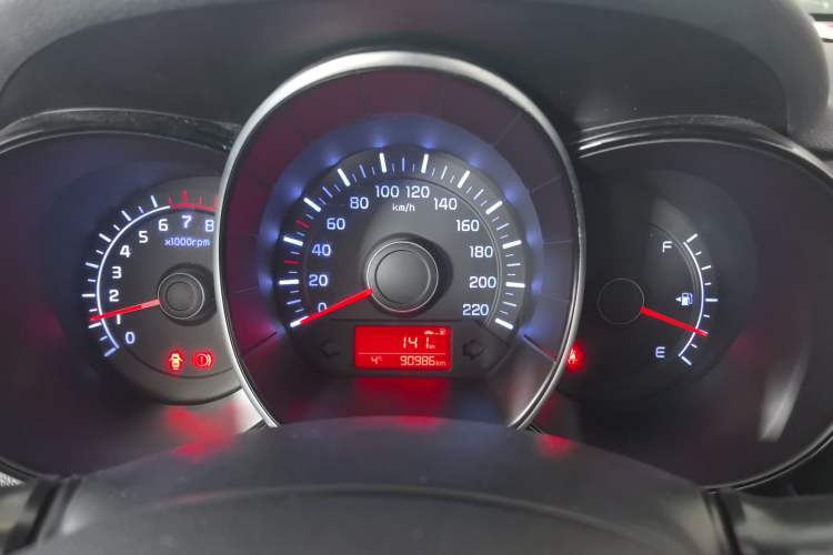 Used Kia K2 2015 Hatchback 1.4L MT GLS Cool Edition
