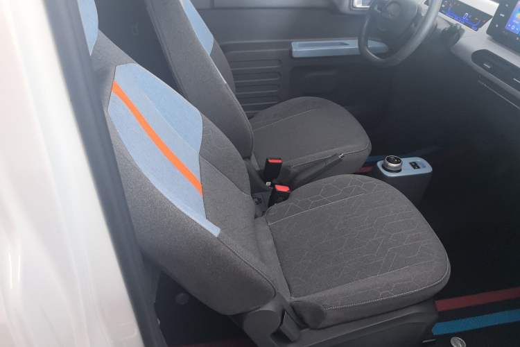 Used Geely Galaxy Panda 2024 Panda Mini 200km Endurance Bear