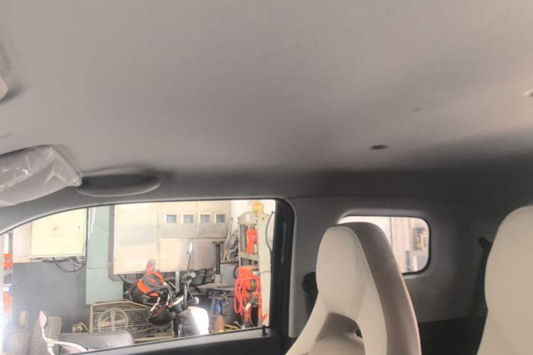 Used Chery QQ Ice Cream 2022 170km Sundae Phosphate Lithium-Ion
