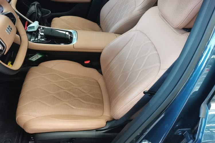 Used Geely Galaxy A7 2025 Model EM-i 150km Starship Edition Left Front Seat