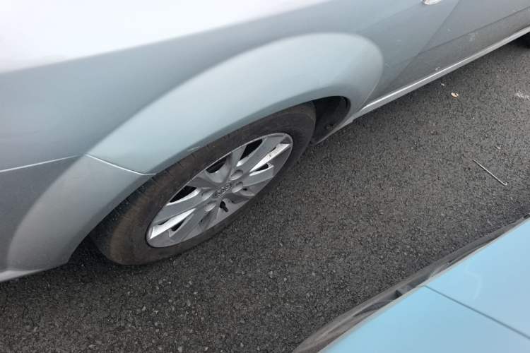 Used Buick Excelle 2013 1.5L Automatic Classic Model
