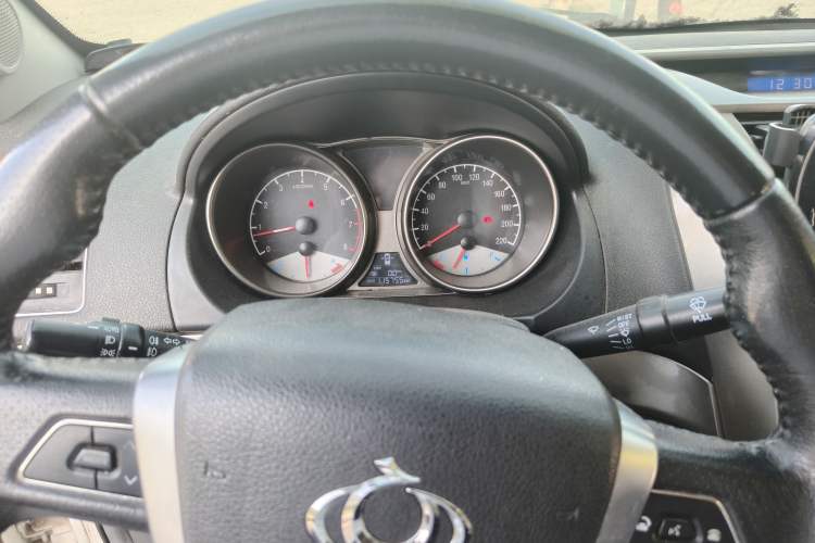 Used Geely Auto GX7 2015 Classic Edition 1.8L Manual Elite Model China V Standard Instrument Cluster