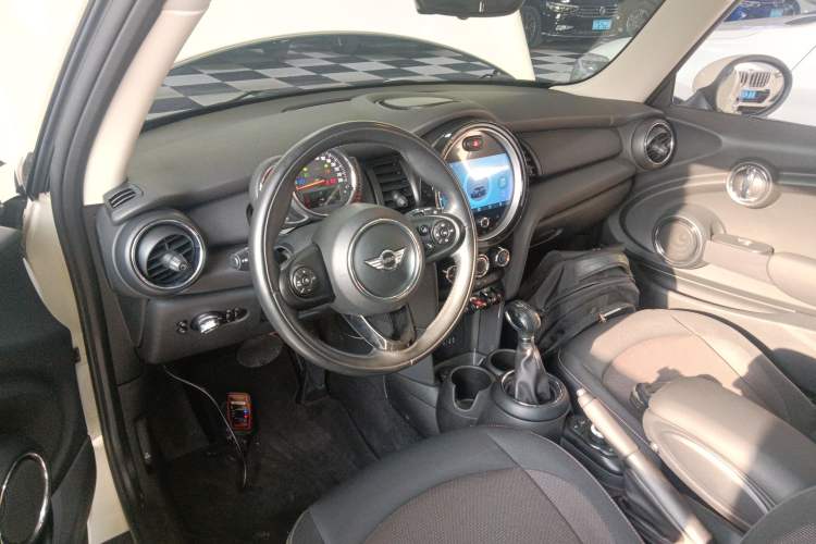 Used MINI MINI 2016 1.2T ONE Pioneer Edition