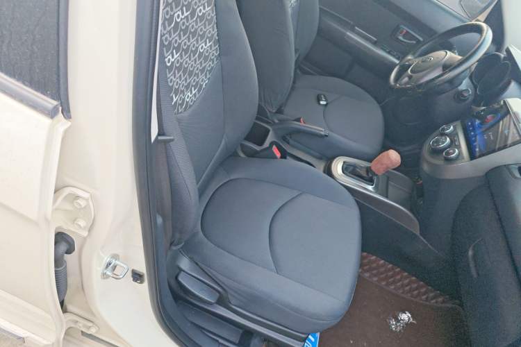 Used Kia Soul 2013 1.6L AT GL