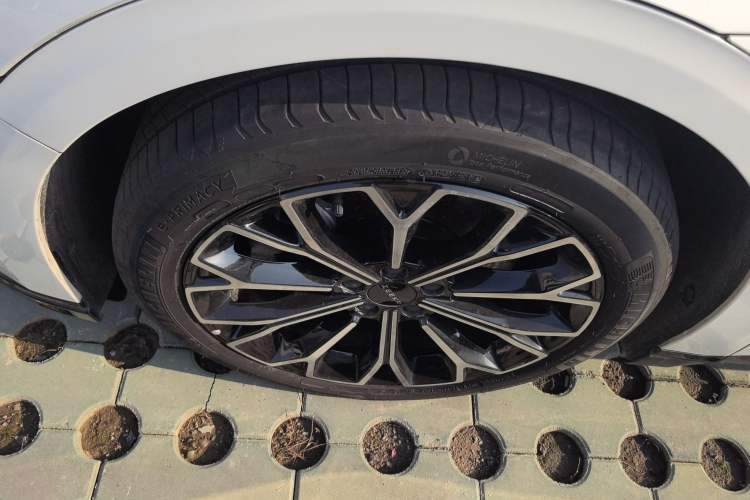 Used Zeekr 007 2024 Rear-Drive Enhanced Version 75 kWh