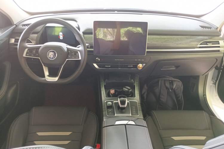 Used BYD Qin Pro New Energy 2018 DM 1.5TI Automatic Smart Connect Dynamic Model