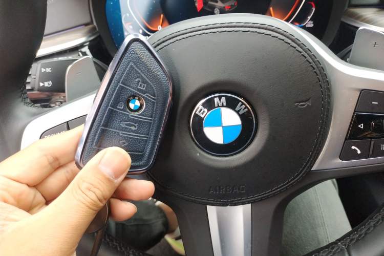 Used BMW 5 Series 2022 Restyled 530Li Leading Edition M Sport Package