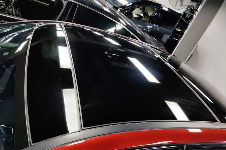 Used Mercedes-Benz E-Class 2017 Restyled E 300 Sport Edition Roof