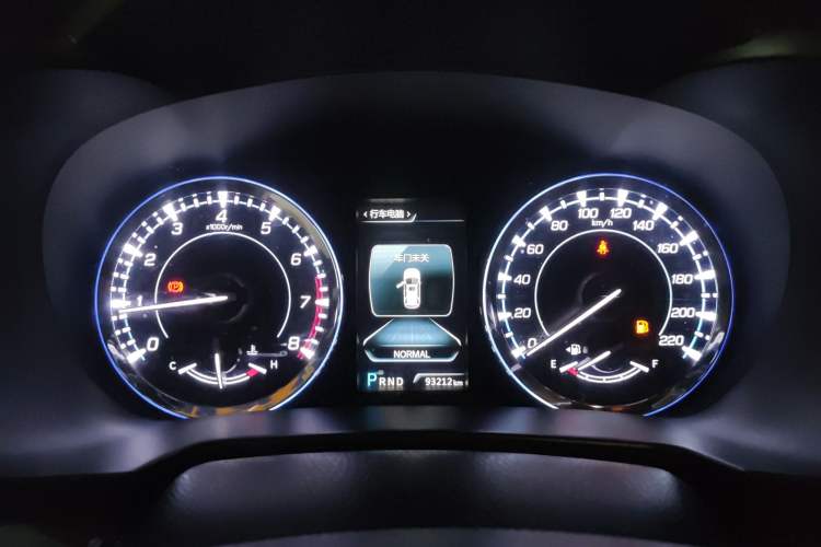 Used CHANGAN CS95 2017 2.0T Two-Wheel Drive Zhitu Edition