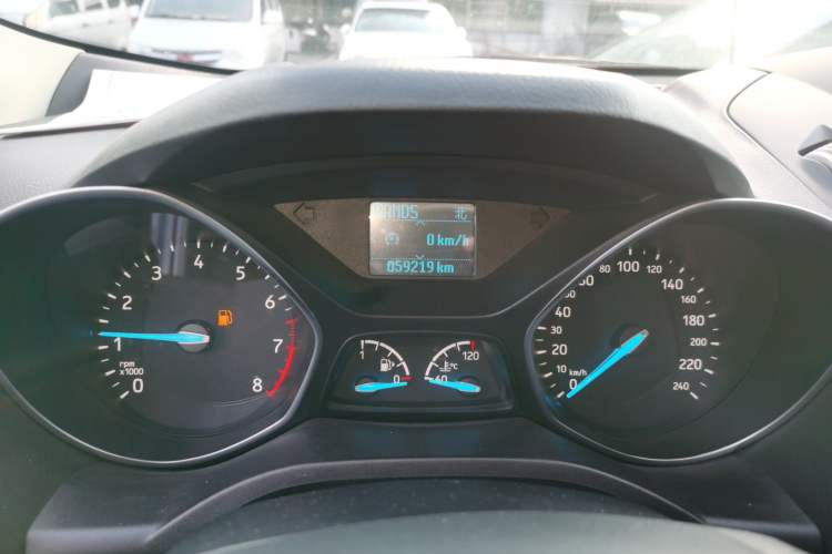 Used Ford Kuga 2019 EcoBoost 180 Two-Wheel-Drive Platinum Edition China VI Standard
