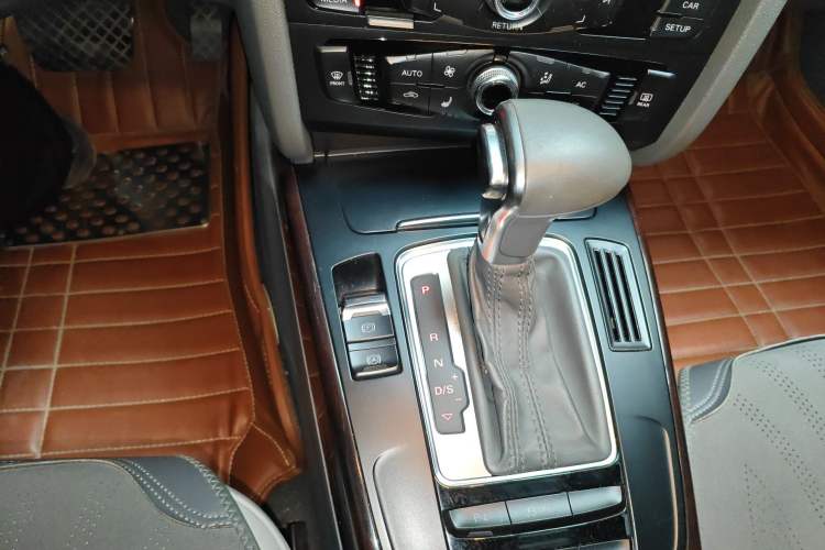 Used Audi A4L 2013 35 TFSI Automatic Comfort Model