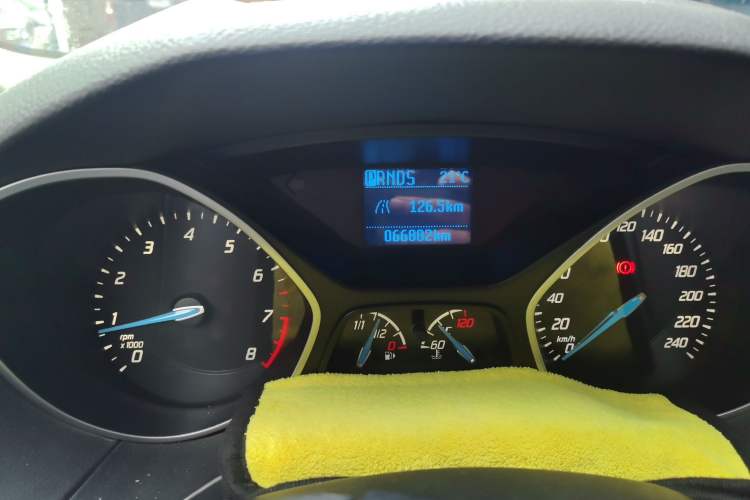 Used Ford Focus 2012 Hatchback 1.6L Automatic Comfort Model Odometer Close Up