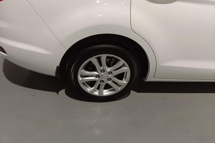 Used Bestune B50 2016 1.6L manual luxury version
