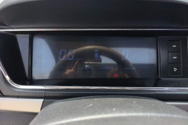 Used CHANGAN KAICHENG Oushang A600 2016 1.5L Manual Luxury 7-Seater Instrument Cluster