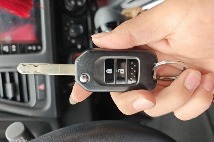 Used Honda Vezel 2022 1.5L CVT Phantom Night Pioneer Edition Vehicle Key