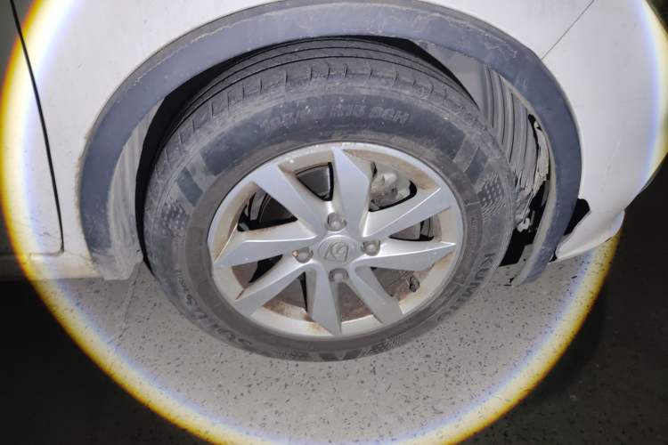 Used Baojun 310W 2017 1.5L Manual Fashion Model China V
