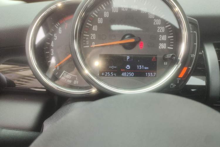 Used MINI 2019 1.5T ONE
