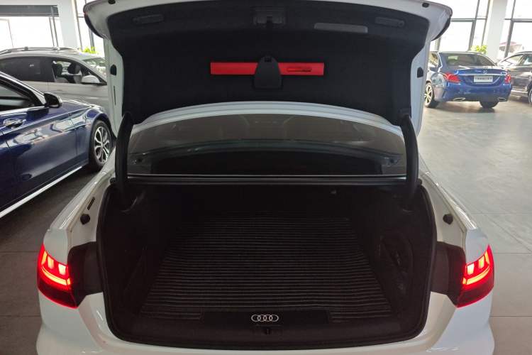 Used Audi A4L 2023 40 TFSI Luxury Dynamic Model Trunk