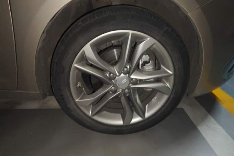 Used Geely Auto Emgrand GL 2017 1.3T DCT Luxury Model
