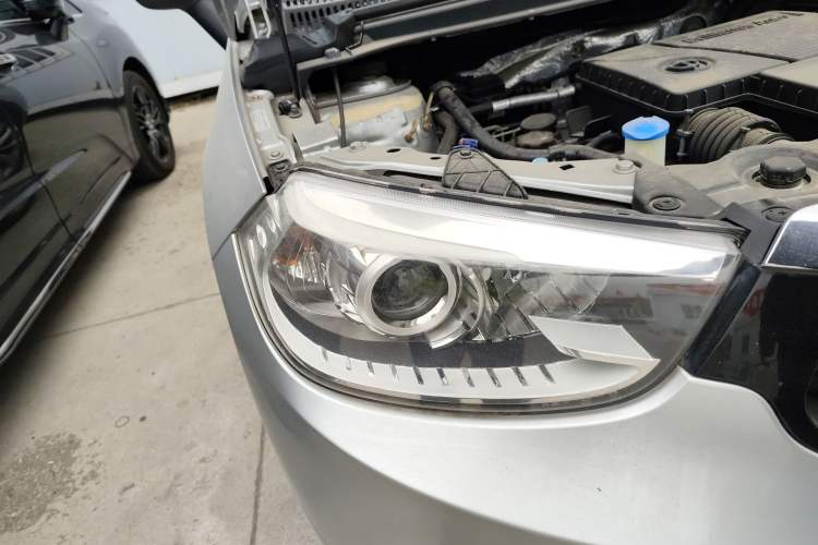 Used Brilliance V3 2015 1.5L Manual Elite Model