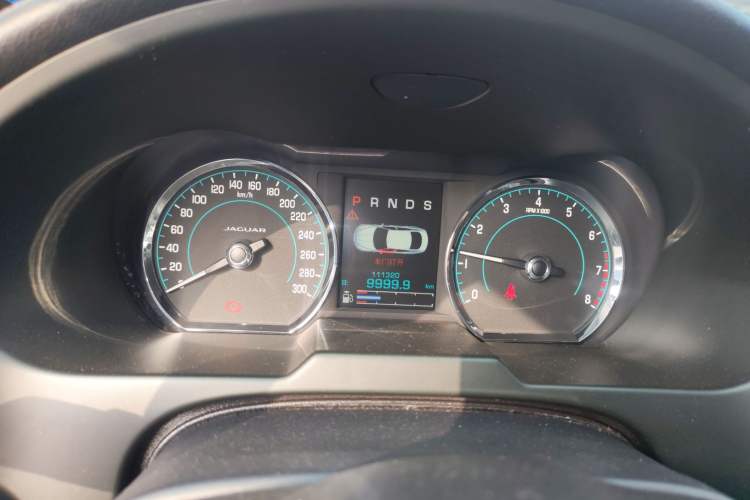 Used Jaguar XF 2015 XF 2.0T Luxury Edition Instrument Cluster