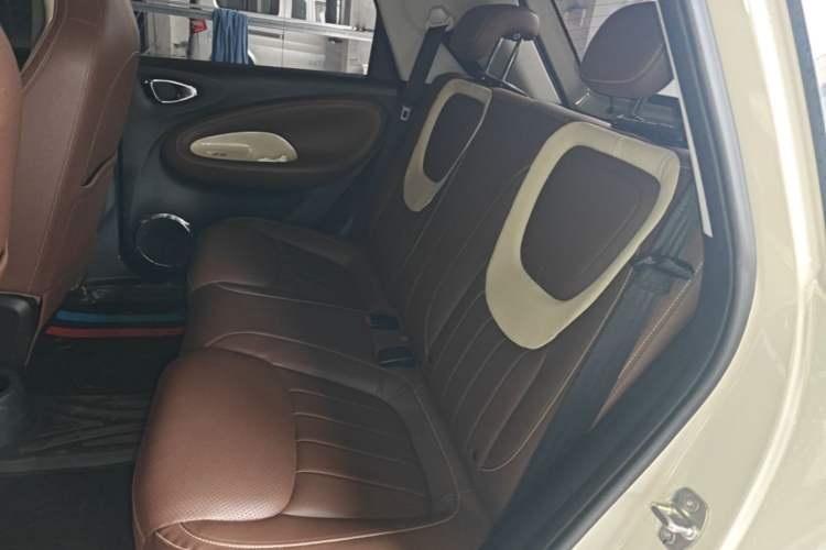 Used Wuling Bingo 2023 410 km Lingxi Deluxe Edition
