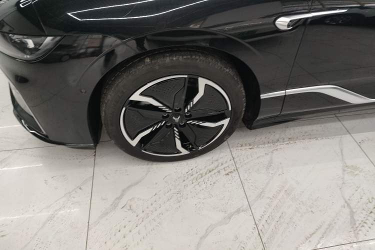 Used VOYAH PASSION 2023 Four-Wheel Drive Flagship Edition