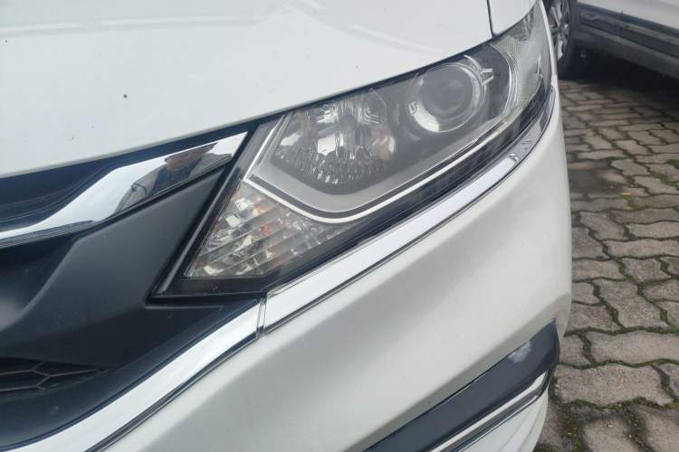 Used Honda Jade 2017 1.8L automatic Comfort version 5 seats
