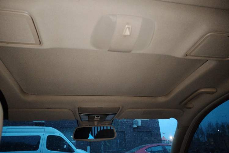 Used Mercedes-Benz S-Class 2010 S 300 L Luxury Model
