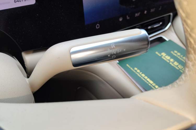 Used Hima AITO M9 2024 Range-Extended Ultra Version 42 kWh 6-Seater Model
