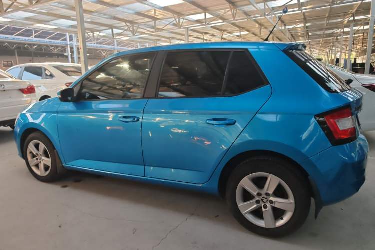 Used Skoda Fabia 2015 1.4L Automatic Chuanxing Edition