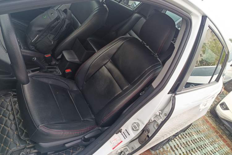 Used Toyota YARiS L Zhi Xuan 2016 Revised 1.5E CVT Charming Edition
