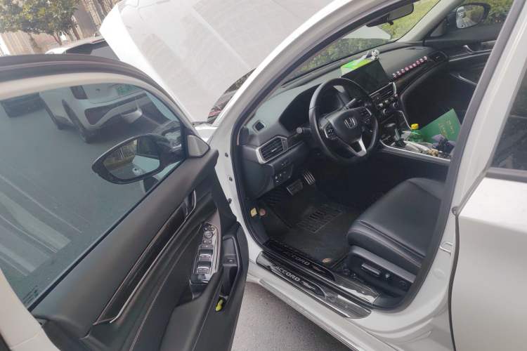Used Honda Accord 2022 260TURBO Phantom Night · Prestige Edition