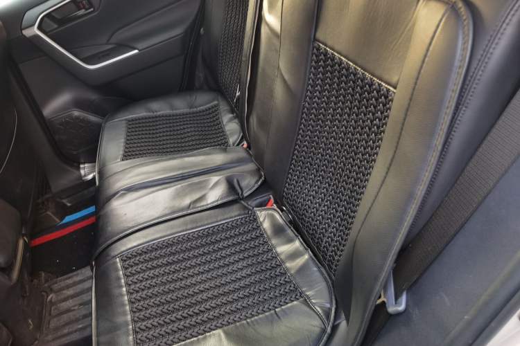 Used Toyota Wildlander 2023 2.0L CVT Two-Wheel Drive Leading Edition