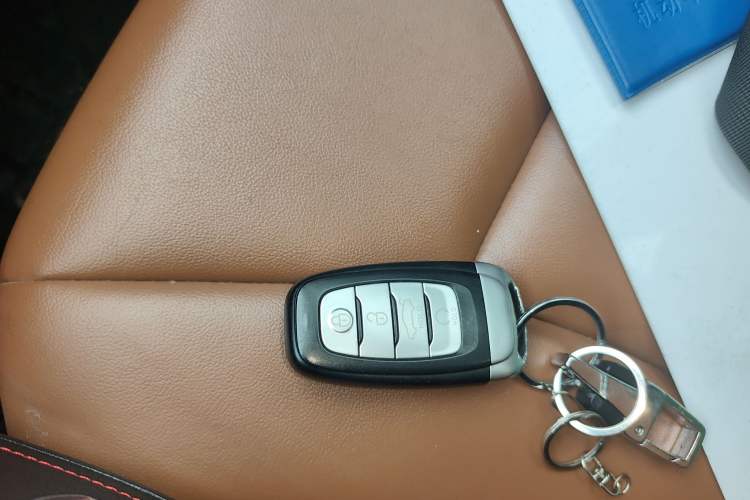 Used Hongqi H5 2019 30TD Dynamic Edition Interior 1