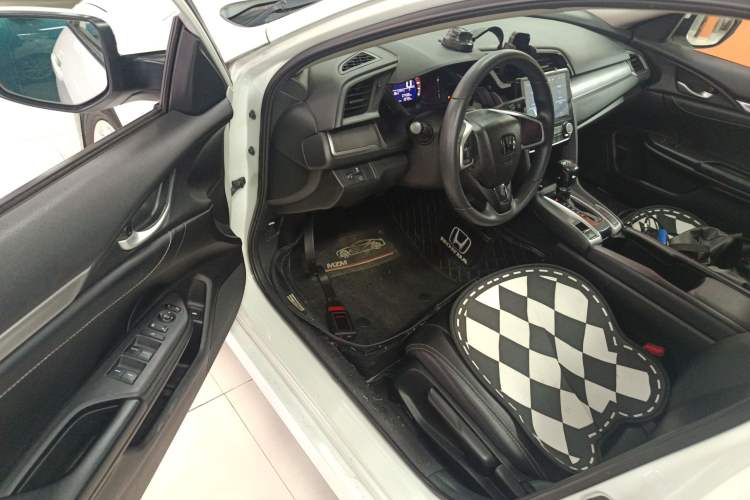 Used Honda Civic 2016 180TURBO CVT Comfort Version