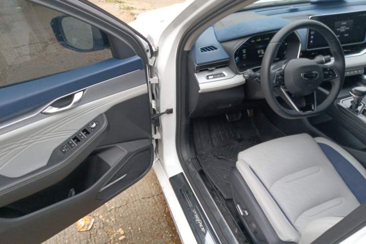 Used Geely Auto Preface 2023 2.0TD Prestige Version Driver Seat