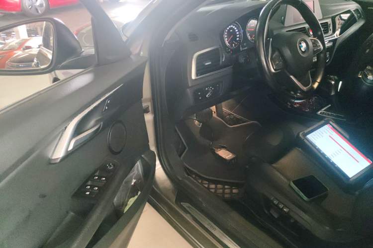 Used BMW 1 Series 2018 118i Sport Edition Left Front Seat
