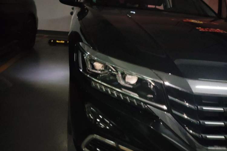 Used Volkswagen Passat 2021 330TSI Luxury Edition Right Front Headlight