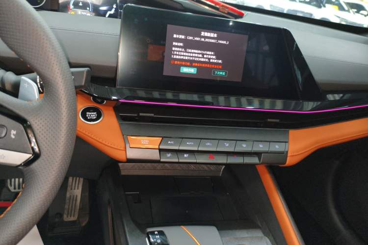 Used CHANGAN UNI-V 2023 1.5T Sport Edition Audio And AC Panel