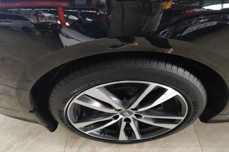 Used Audi A6L 2021 40 TFSI Luxury Dynamic Edition Right Rear Wheel Hub