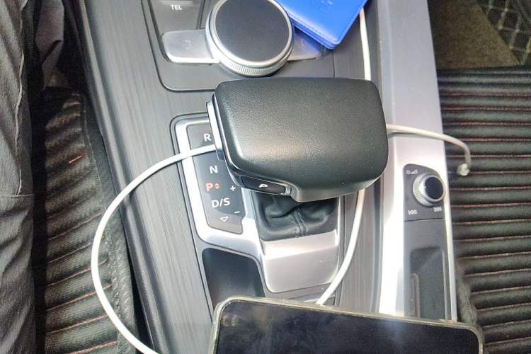 Used Audi A4L 2018 30th Anniversary Edition 40 TFSI Fashion Model