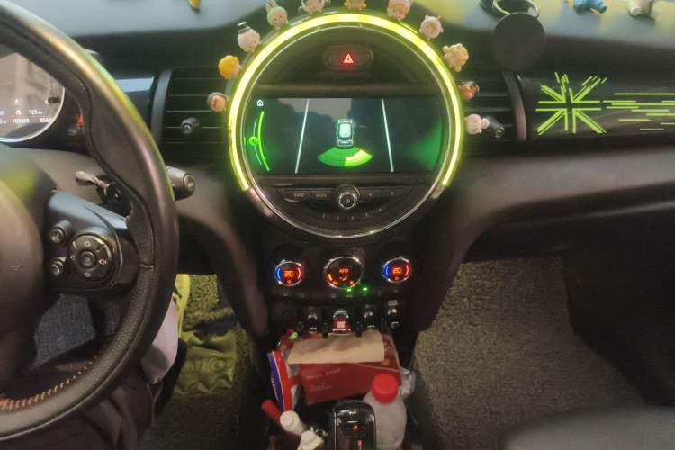 Used MINI 2018 2.0T COOPER S Classic Edition
