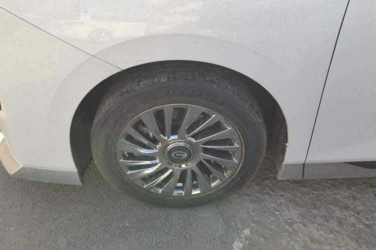 Used GAC Trumpchi M8 2023 Zongshi Series Dual-Motor Supreme Edition